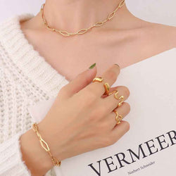 18K Gold Geometric Design Luxury Bracelet Necklace Set