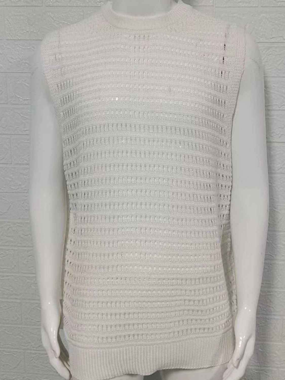 Men's Round Neck Hollow Out Sleeveless Knit Top