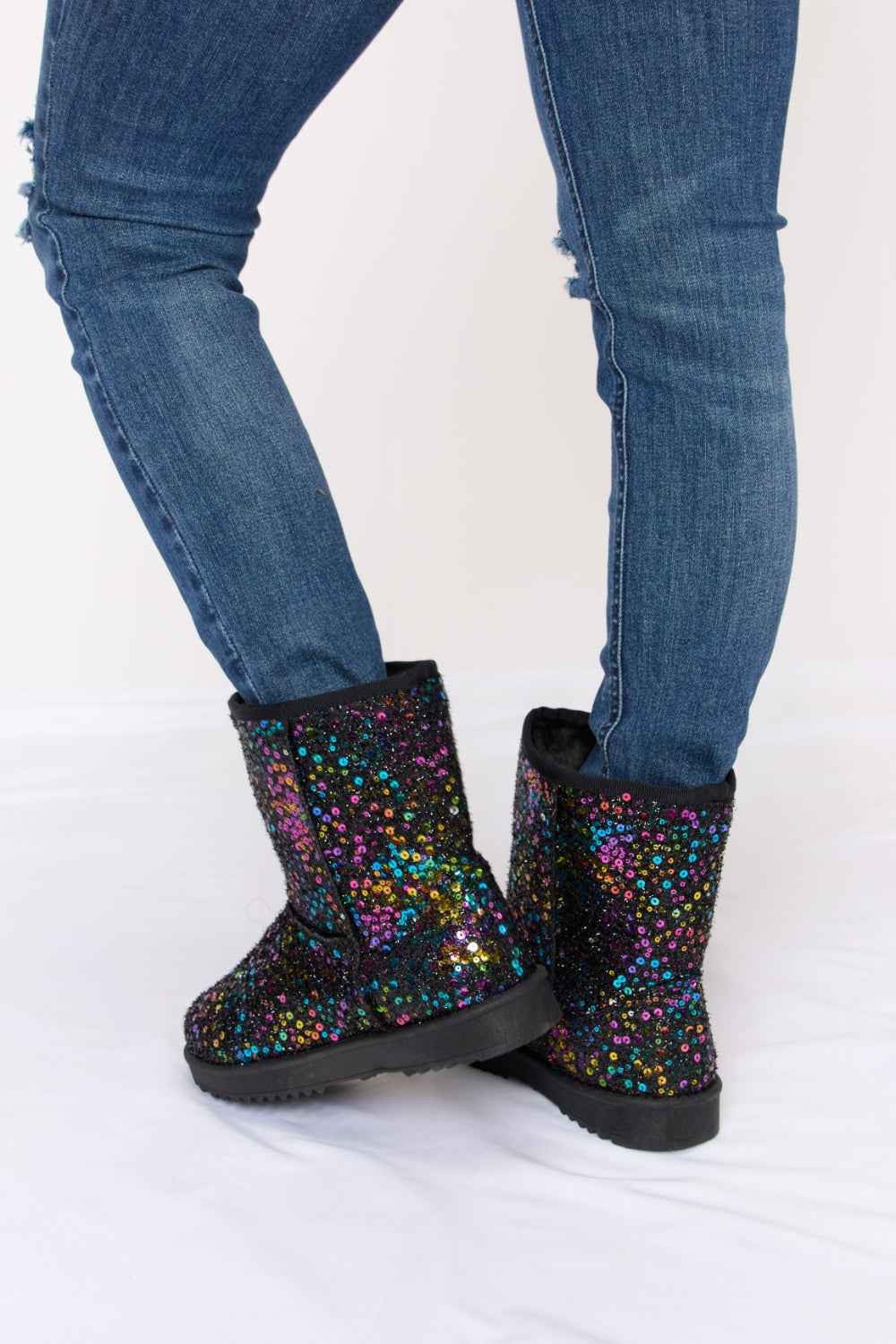 Forever Link Sequin Thermal Flat Boots